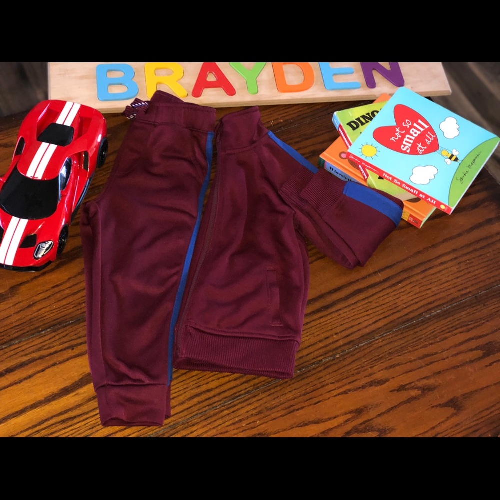 *Brayden’s Closet* Old Navy Tracksuit